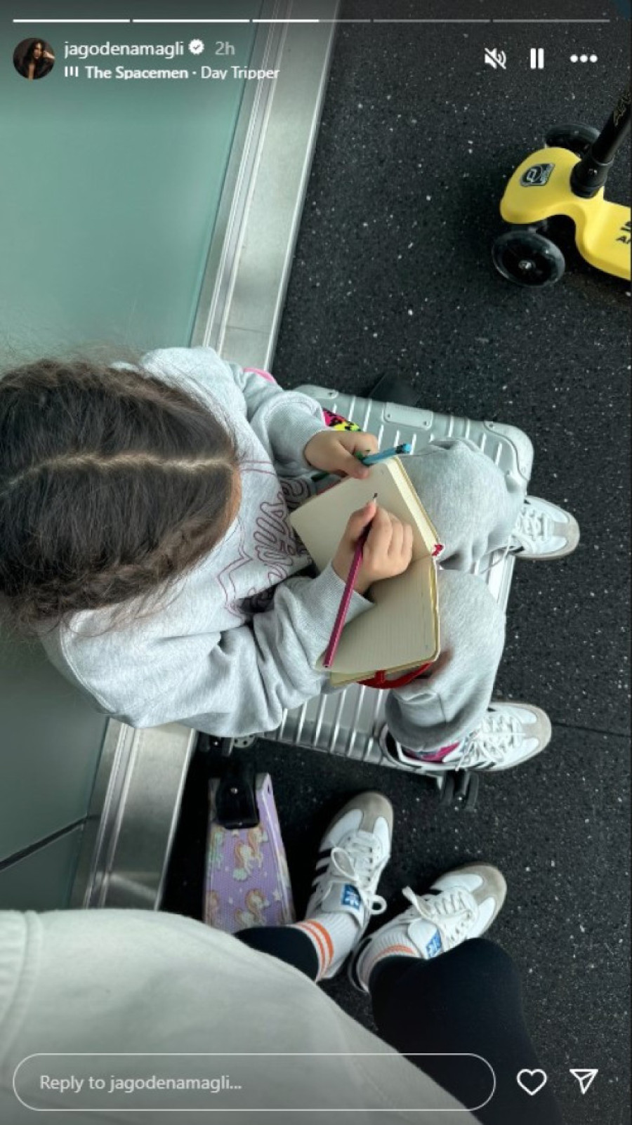 Jelisaveta Orašanin spakovala kofere i napustila Srbiju s ćerkom: Evo i gde su se uputile