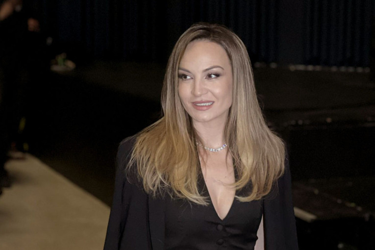 Zbog bolesti otkazan veliki koncert Jelene Tomašević: Ovo su svi detalji!