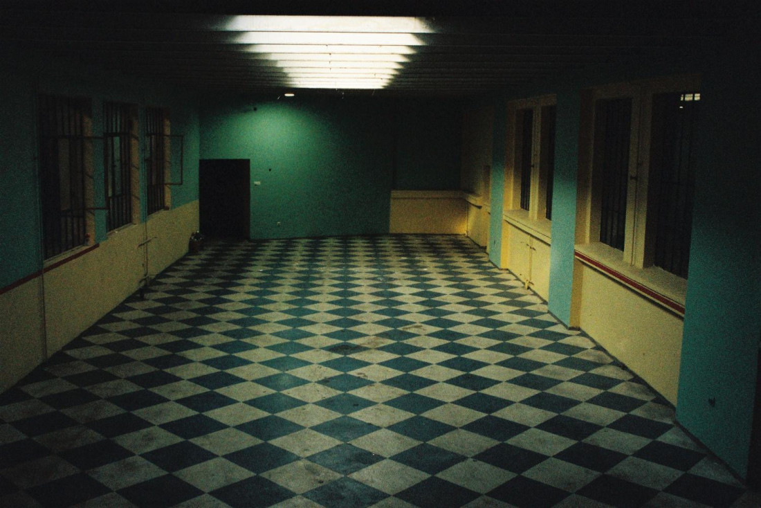 „Šta da kupim“ u Salonu Muzeja grada Beograda: Izložba radova savremenih domaćih umetnika (FOTO)