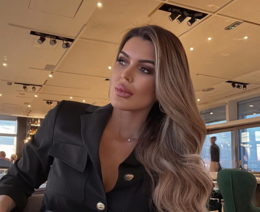 "Ne nudim se takvima kao što si ti!" Pevačica urnisala Šaka Polumentu: Izgubiš komad obraza kad progovoriš, deda