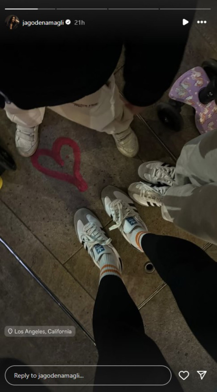 Malo Los Anđeles, malo Beverli Hils: Ovako se Jelisaveta Orašanin baškari u Americi, a od Teodosića ni traga (FOTO)