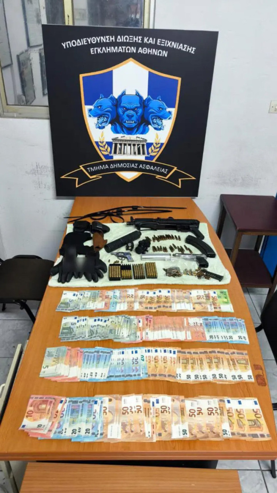 Razbijena banda švercera alkoholnih pića: "Palo" 17 osoba, otkrivene dve ilegalne laboratorije