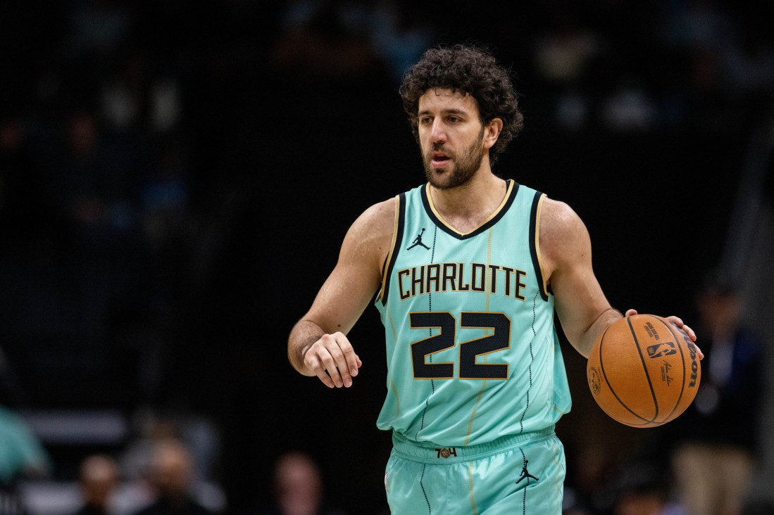 Neumorni Jović spasio Majami: Mladi Srbin leteo po parketu, derbi Floride pripao Vrelini (VIDEO)