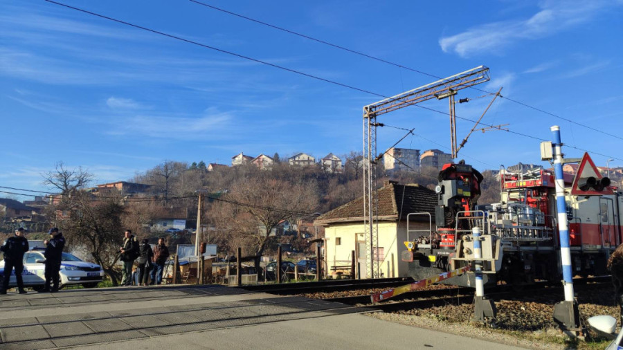 Aleksandar spasao devojčicu (4) posle sudara u Rakovici: Video sam kako pomera nogice, bila je sva krvava