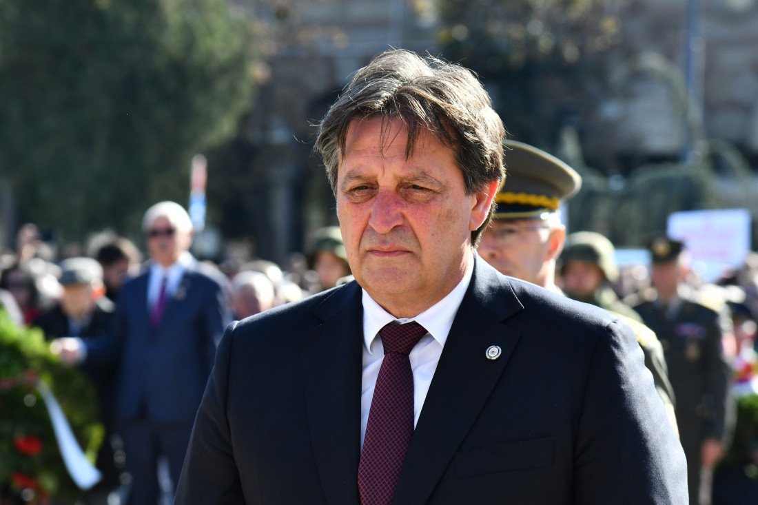 Gašić: Prve regrute očekujemo u kasarnama od septembra!