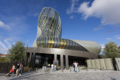 Najveći muzej vina na svetu je pravo čudo arhitekture koje aktivira sva čula: Cité du Vin u Bordou nikog ne ostavlja ravnodušnim (VIDEO)