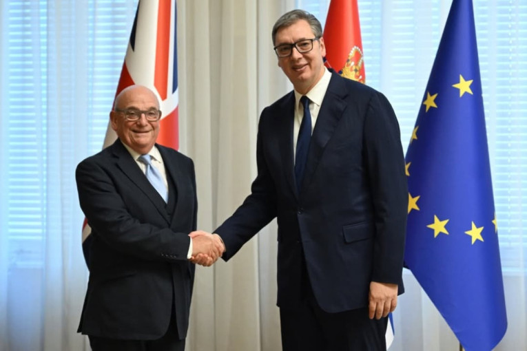 Vučić sa specijalnim izaslanikom UK za Zapadni Balkan: Očekujem osudu jednostranih poteza Prištine i kršenja prava Srba na KiM