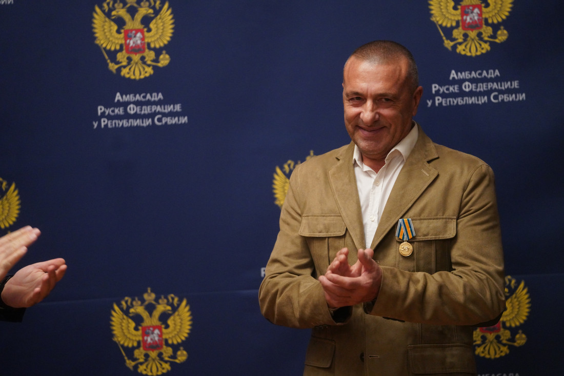 Rusi odlikovali našeg alasa i spasioca Renata Grbića: Pokazali ste da je i u nemogućim okolnostima moguće svet učiniti boljim mestom (FOTO)