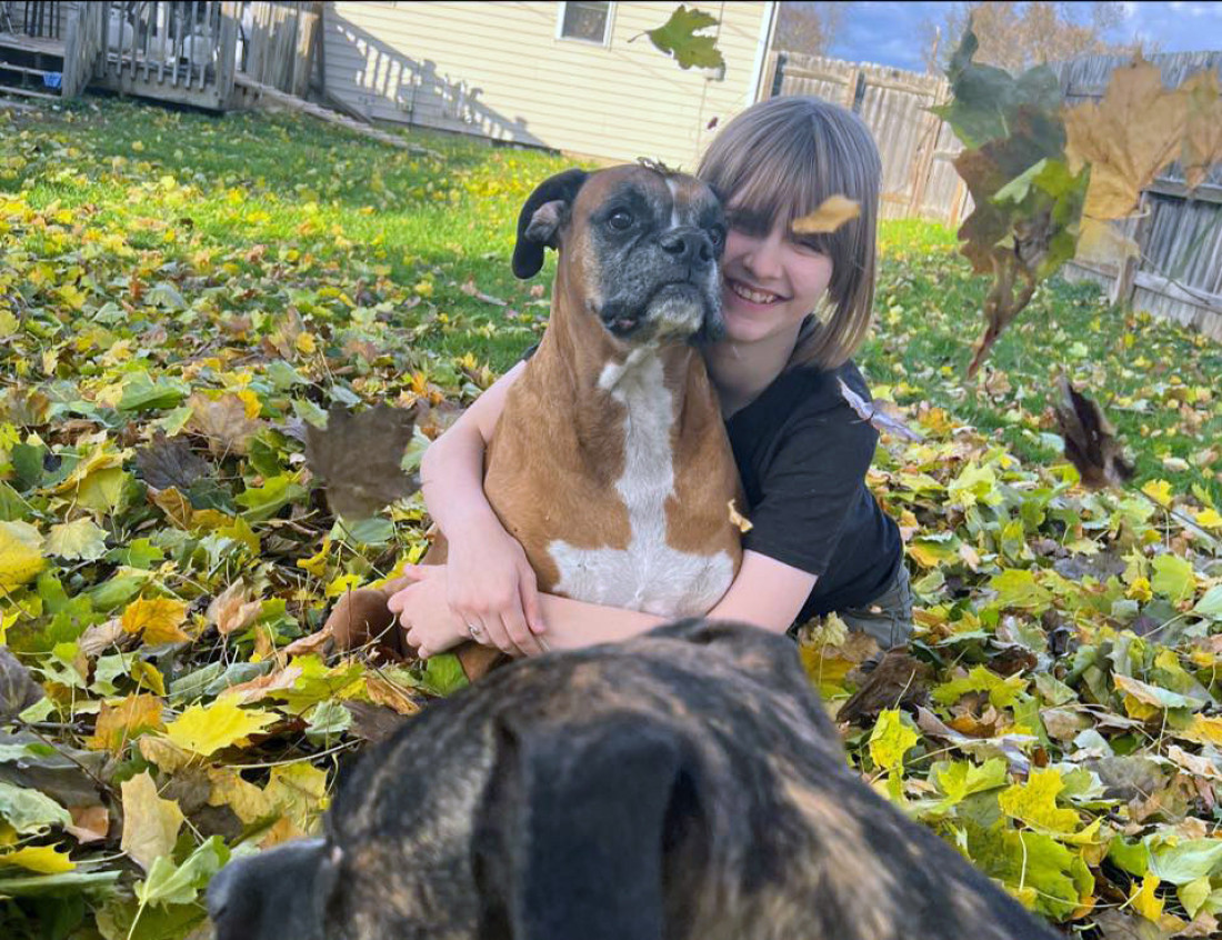 I Natali je otac vodio u streljanu! Devojčica (15) hladnokrvno ubila dvoje u školi, pa sebe (FOTO)