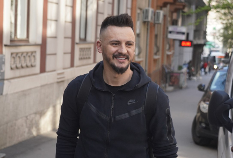 "Dobio sam prijavu za uznemiravanje" Pevač doživeo neprijatnost, isplivali šok detalji!