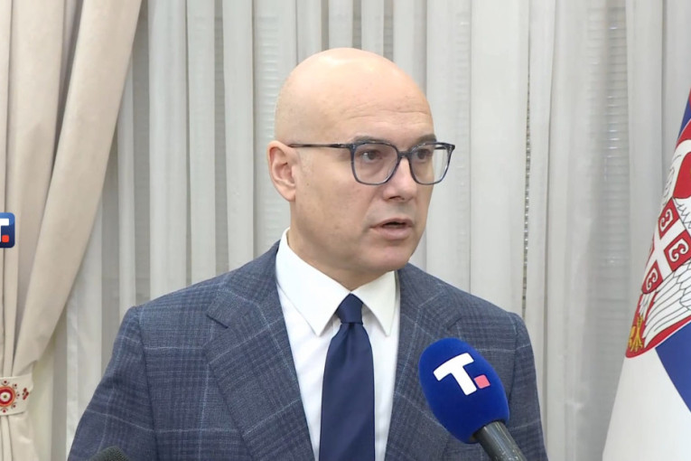 Premijer Vučević se obratio javnosti: Đilas pokazao pravo lice, šokiran sam napadom na omladinu