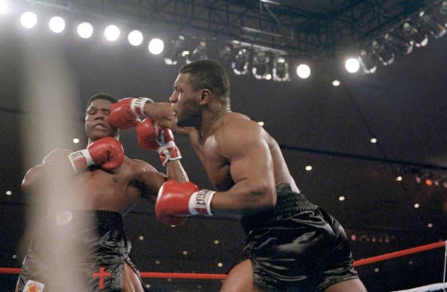 Noć koja je promenila boks zauvek! Priča o Tajsonovom meteorskom usponu do svetskog trona (FOTO/VIDEO)