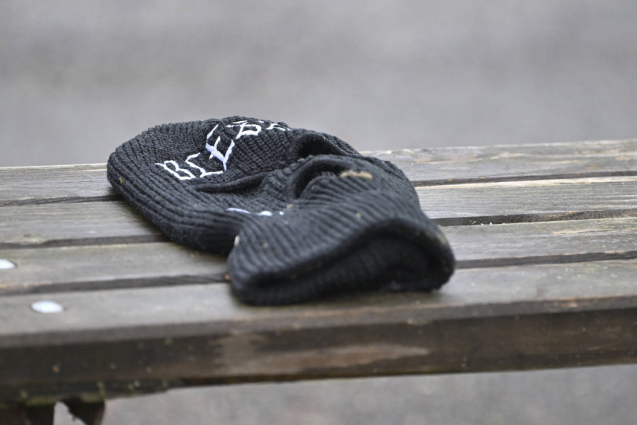 Jedno dete umrlo, 7 povređenih u napadu u zagrebačkoj školi! Jecaji i sveće u Prečkom, sutra Dan žalosti (FOTO/VIDEO)