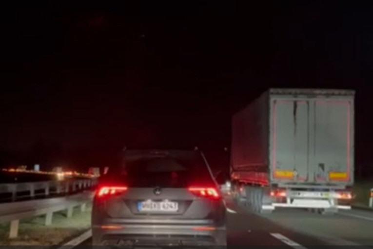 Kilometarske kolone u pravcu Beograda i ka Nišu! Šta se dešava na ovim putnim pravcima? (FOTO)