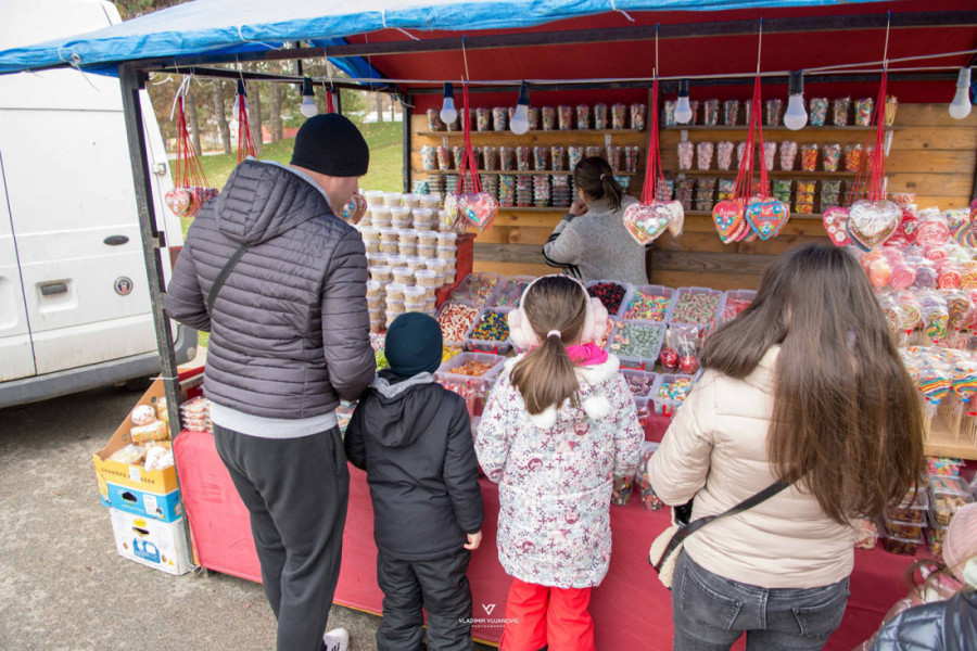 "Novogodišnja bajka" uveličala predprazničnu atmosferu