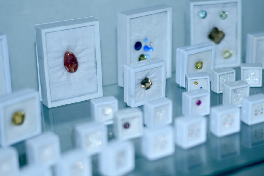 Ova država potražuje 309 milijardi dolara od Amerike za izvezene rubine, ali gde je "caka"