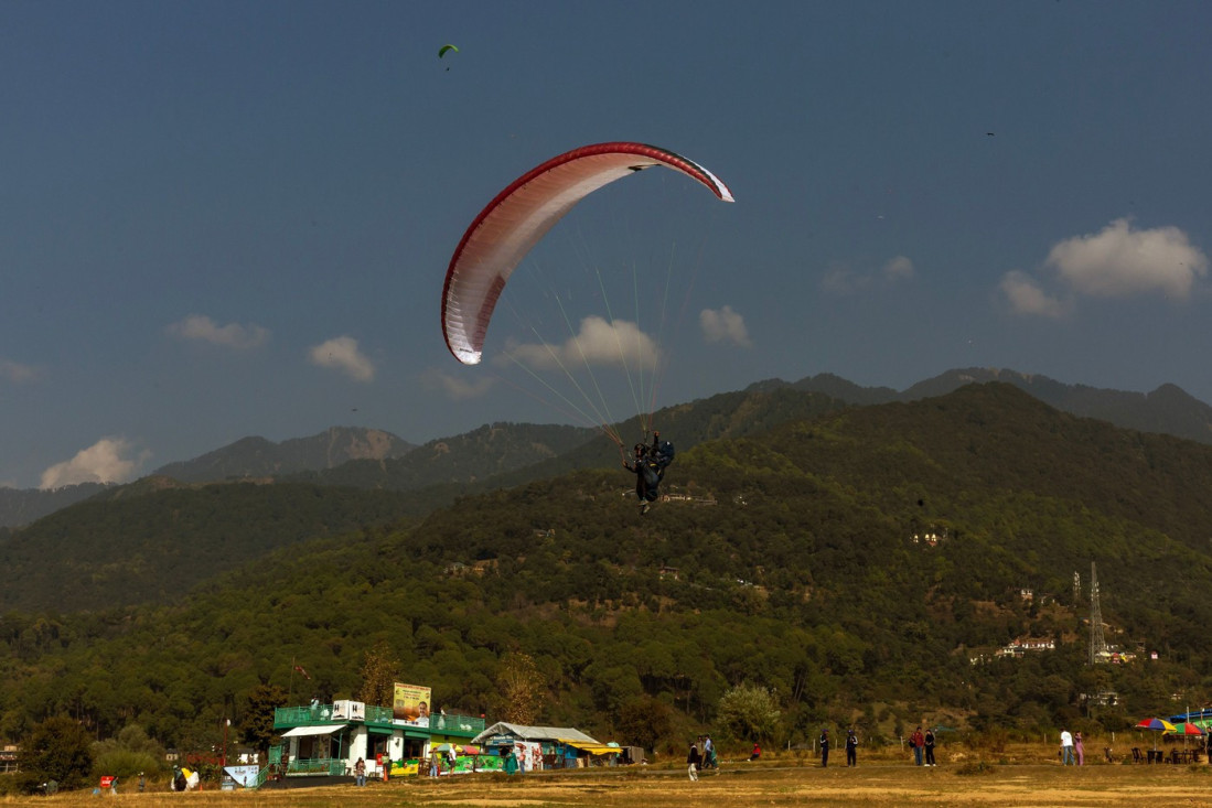 Paraglajderista (73) se sudario s kamionom: Nesvakidašnja nesreća