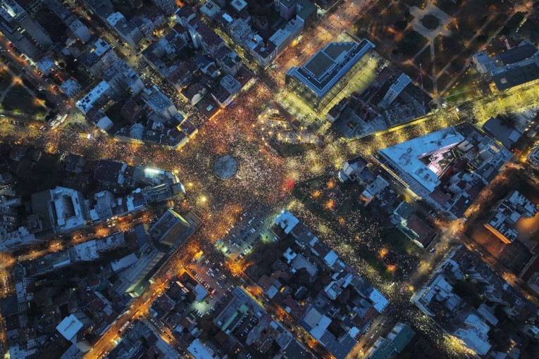 Šiptari slave! Politički skup u Beogradu oduševio albanske medije