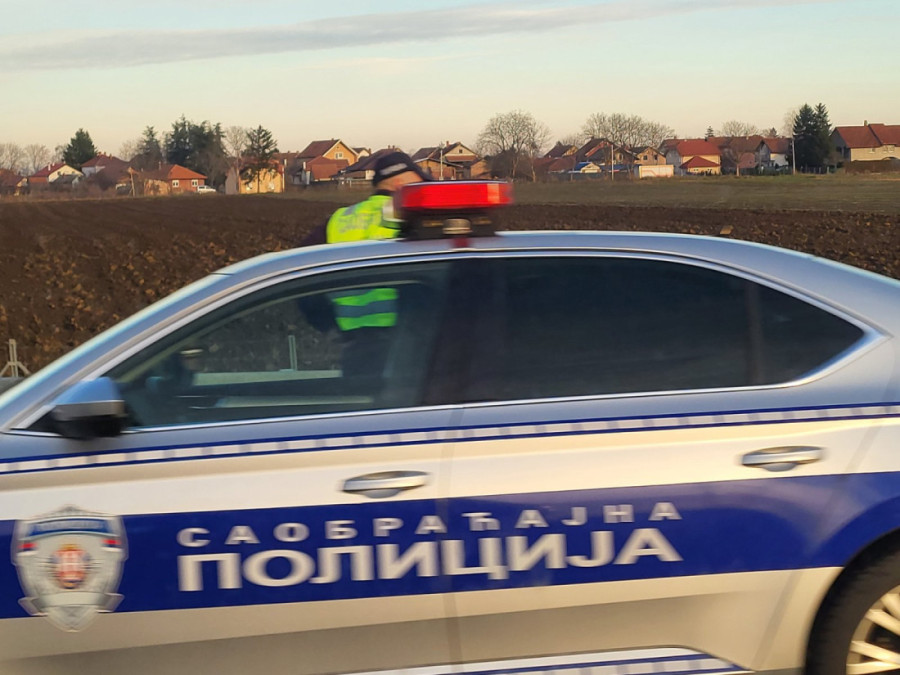 Crna nedelja na putevima: Sedam mrtvih, 185 povređenih - MUP apeluje na vozače!