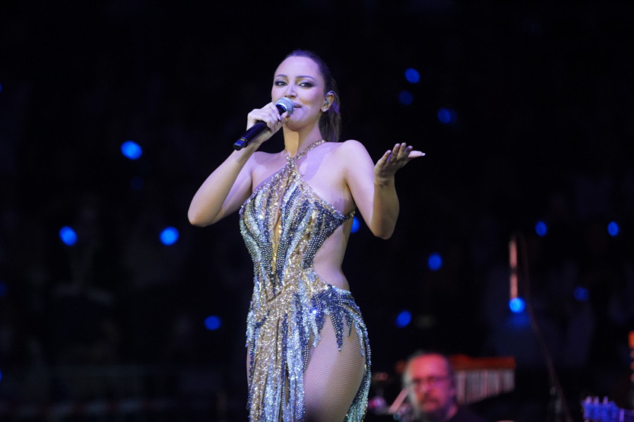 „Oni se romskih veselja plaše!" Pevačica bez dlake na jeziku i o tituli najmlađe kraljice bakšiša