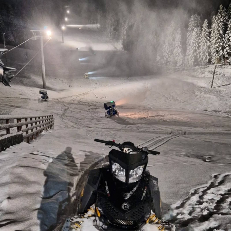 ZVANIČNO OTVORENA ZIMSKA SEZONA U SKI CENTRU RAVNA PLANINA