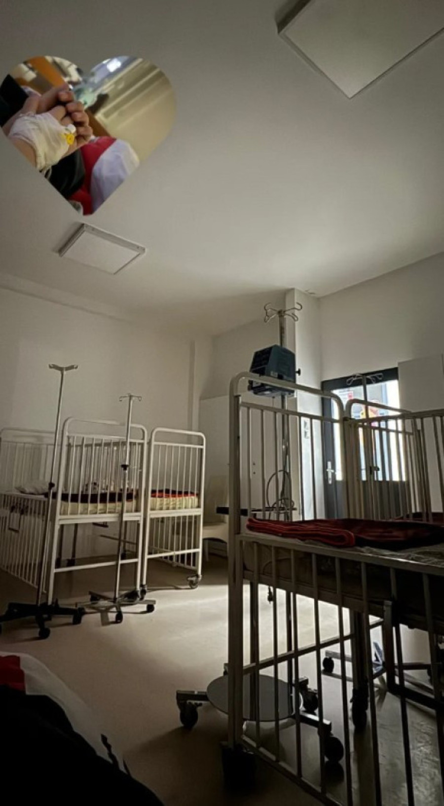 Zvezda Granda završila u bolnici zajedno sa ćerkom (2): Evo u kakvom su stanju (FOTO)