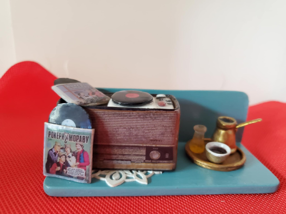 Od "smederevca" do luka i slanine! Aleksandrini magneti vraćaju nas u detinjstvo: Neverovatne minijature sa motivima srpske tradicije (FOTO)