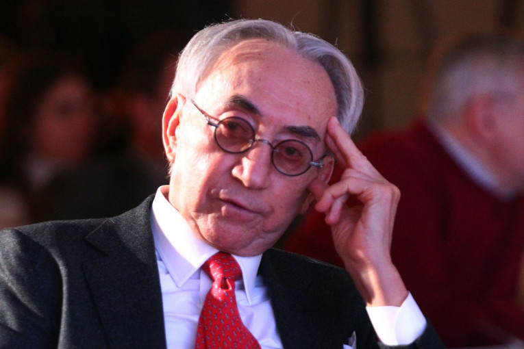 Više mu ne valja Vučić! Tajkun Mišković koristi proteste za rušenje vlasti u Srbiji (FOTO)