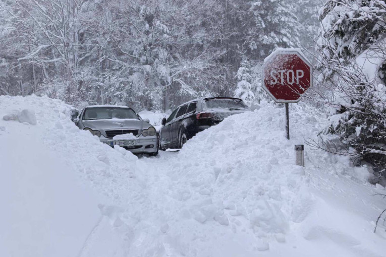 EPS o zimskim izazovima u Srbiji: Nema kolapsa, ušli smo spremni u zimu