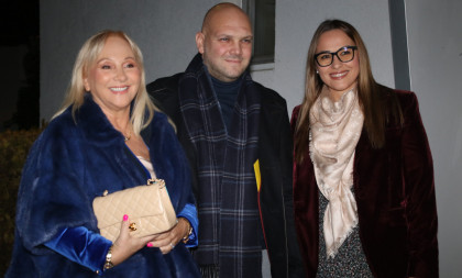 Veliko slavlje u domu Šaulića! Cela porodica se skupila za stolom! (FOTO)