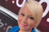 Hit situacija! Voditeljka zaspala u studiju, otkrila šta joj se desilo (FOTO)