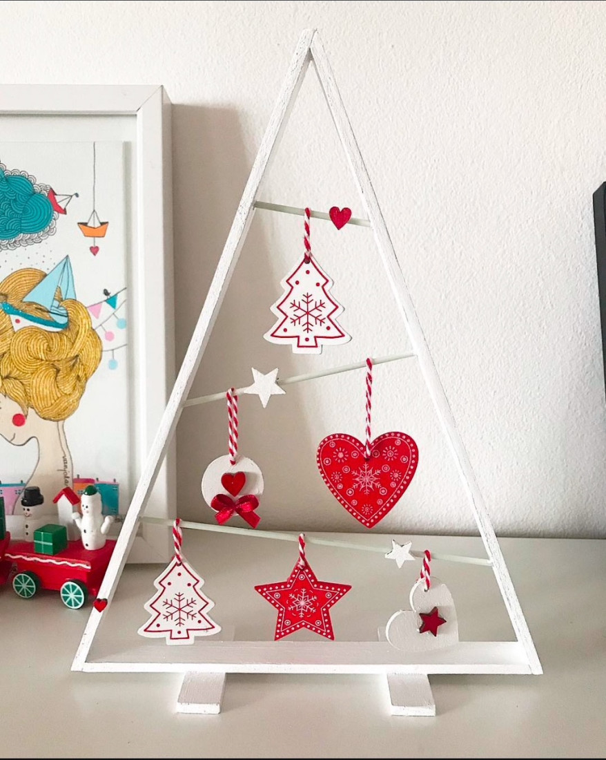 Tradicionalni zanati u prazničnom ruhu: Porodična manufaktura s Vračara pravi unikatne eko-jelke i kugle od pustovane vune