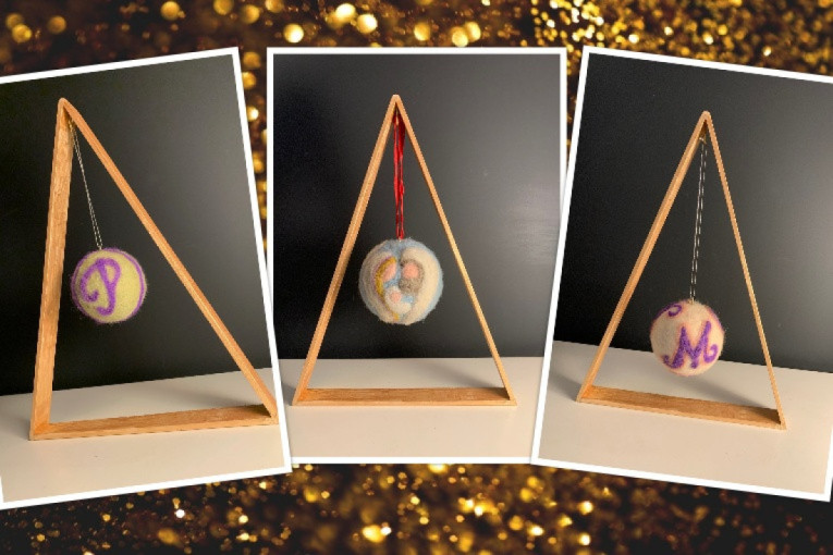 Tradicionalni zanati u prazničnom ruhu: Porodična manufaktura s Vračara pravi unikatne eko-jelke i kugle od pustovane vune