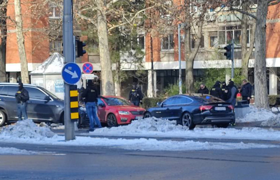 Dan nakon hapšenja ubica i pucnjave u centru Beograda oglasio se prijatelj ubijenog Pivceta: "Brate moj, legende ne umiru"