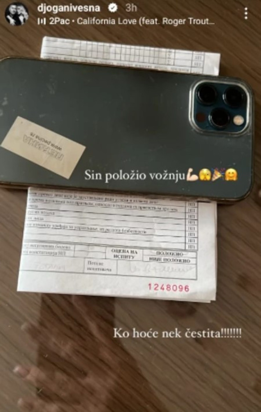 "Ko hoće, neka čestita": Nakon punoletstva, Đoleta i Vesnu sin usrećio velikim uspehom (FOTO)