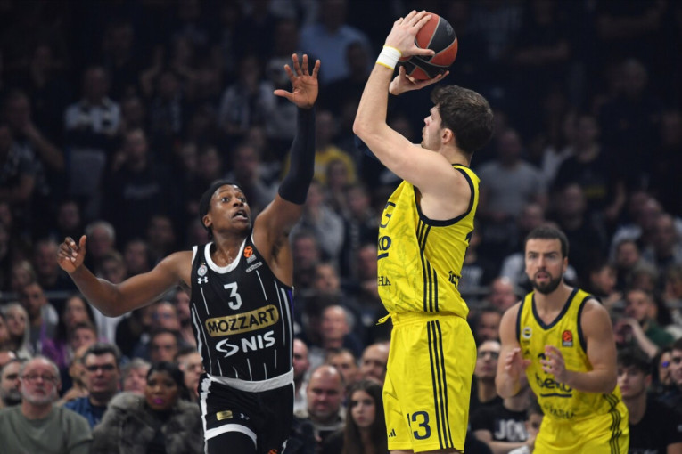 Partizan sveo Fener na ABA nivo! Vašingtonova napadačka klinika u Areni!