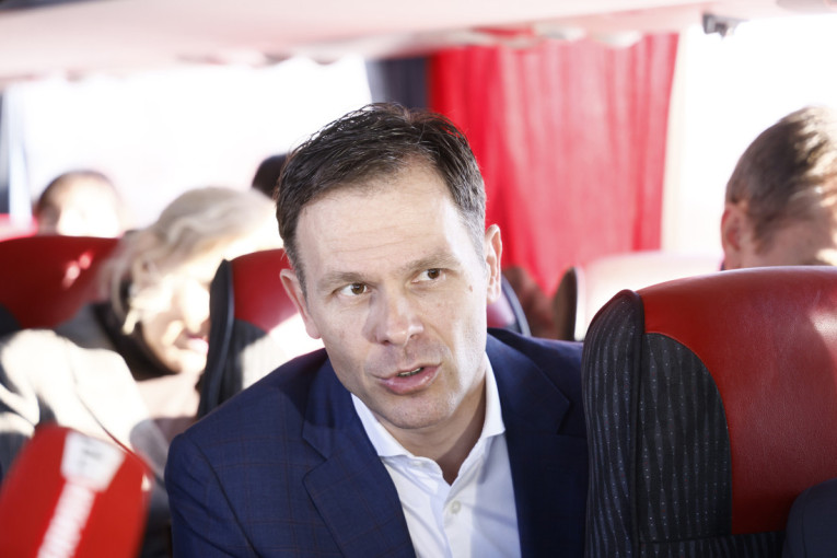 "Završili smo posao! Idemo dalje, nema stajanja!": Siniša Mali ponosan na novi autoput Šabac - Loznica