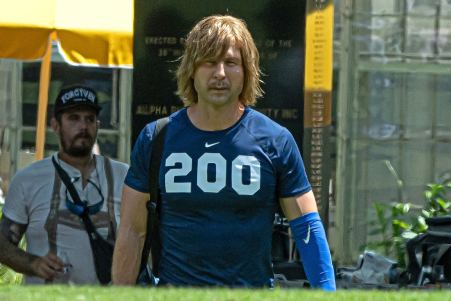 Glen Pauel neprepoznatljiv u novoj seriji: Još jedna neverovatna transformacija popularnog glumca (FOTO/VIDEO)