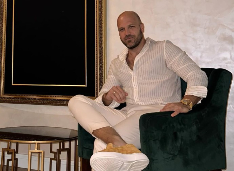 Šok! Boki 13 tvrdi da su ga muvali bivši momci Kaće Živković i Anabele Atijas!