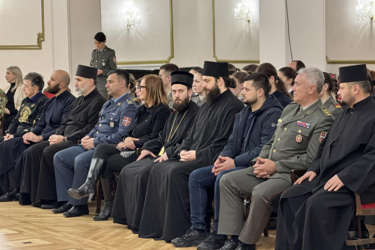 Zaharova ćerka objavila pesmu posvećenu Despotu Stefanu Lazareviću!