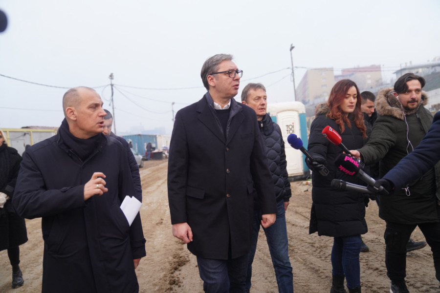 Vučić obišao radove na izgradnji bolnice Tiršova 2: Ovo je neverovatan napredak, očekujem da će biti završena do maja ili juna 2027. (VIDEO)