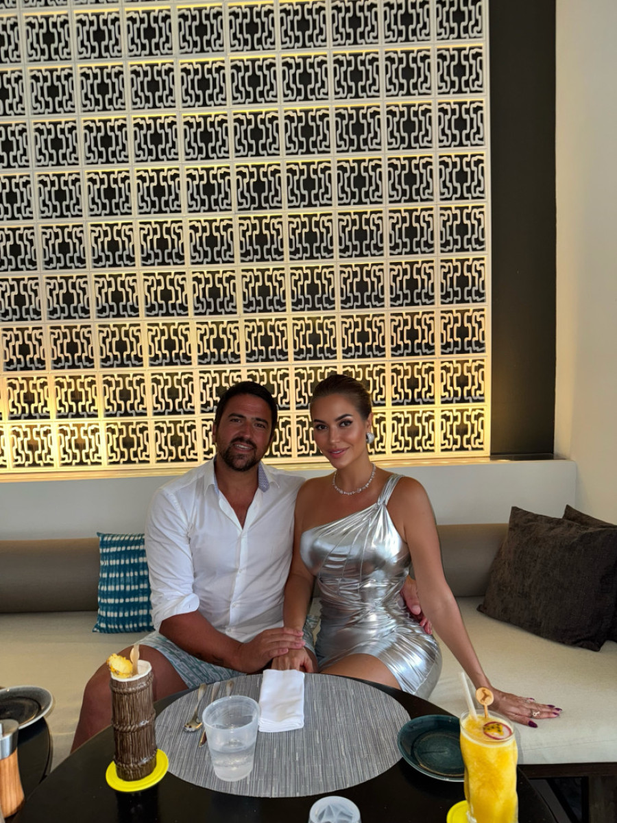 Janko Tipsarević proslavio rođendan, njegova Biljana sve javno pokazala: Tu je i dobro poznata faca! (FOTO)