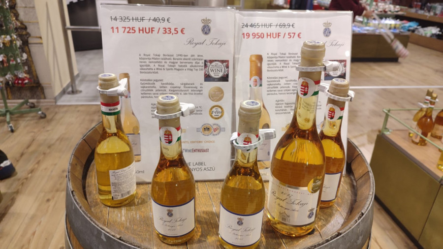 24sedam na božićnom marketu u Budimpešti: Čarolija zime u srcu Mađarske preplavljenom strancima i sjajnim raspoloženjem (FOTO)