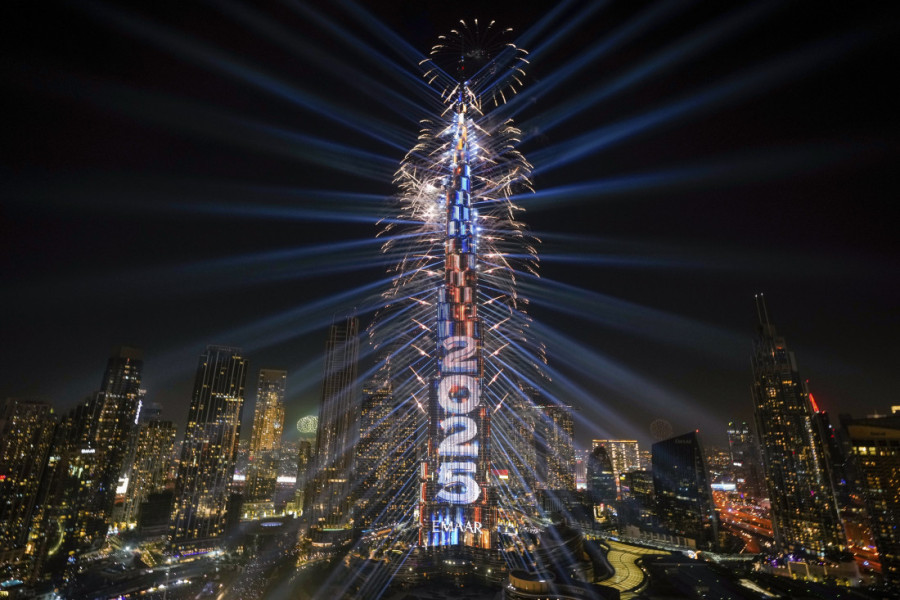 Nova godina dočekana u većem delu Rusije, Turskoj, Iranu, Siriji... (FOTO)