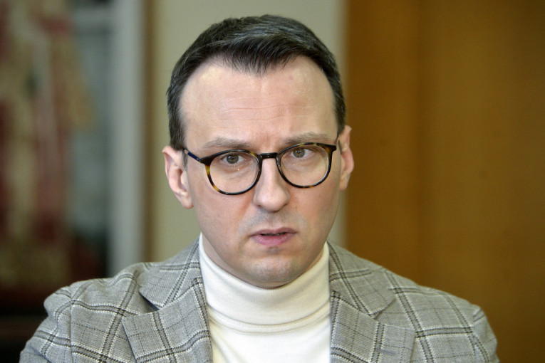 Kurti uništava Srbe na Kosovu! Godinu dana nakon zabrane dinara, život na KiM postao nemoguć: "Sve su nam uzeli"