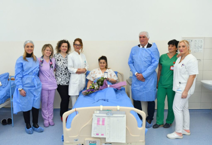 Zlatni dukat "Beli anđeo" ponosnoj mami: Marina na svet donela prvu bebu u Čačku u 2025. godini, Viktorija rođena u 00.03 (FOTO)