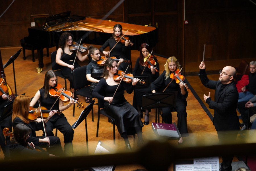 Burni aplauzi za Western Balkan Youth Orchestra na Kolarcu: "Zapadni Balkan sreće Betovena" (FOTO)