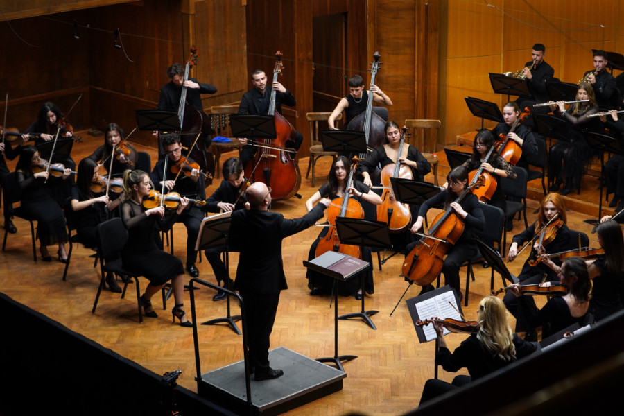 Burni aplauzi za Western Balkan Youth Orchestra na Kolarcu: "Zapadni Balkan sreće Betovena" (FOTO)