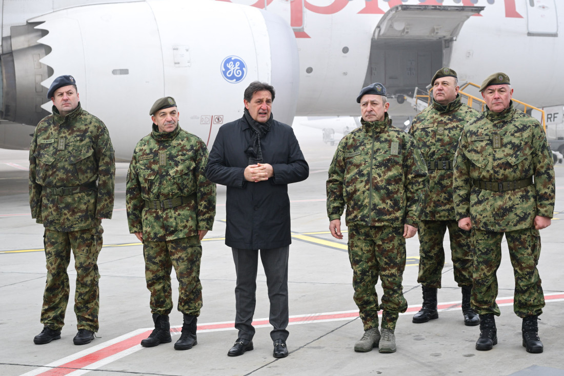 Ministar Gašić dočekao naše mirovnjake: Vaš zadatak nije bio nimalo lak, imajući u vidu nestabilnu situaciju u Libanu