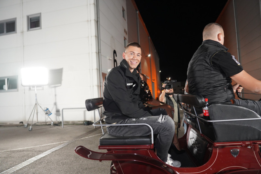 Bizarno! Ovaj rijaliti učesnik je godinama uhodio Cecu Ražnatović i celu njenu porodicu